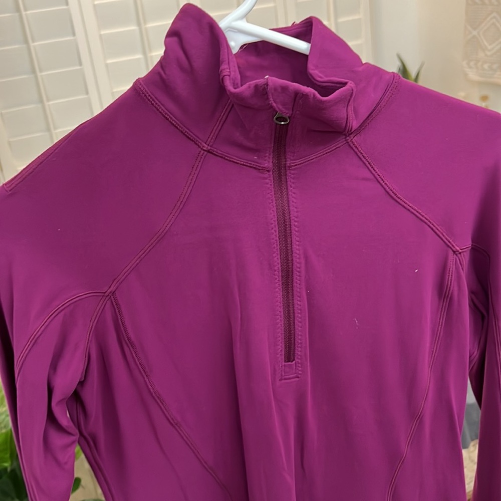 Lululemon pullover - Picture 2 of 2